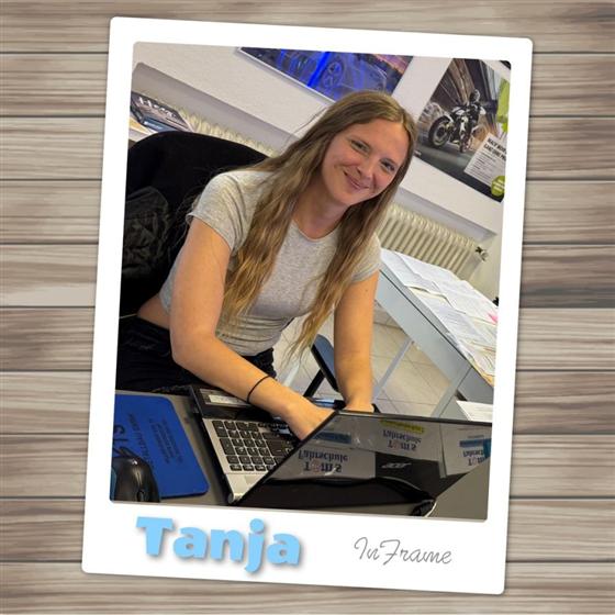Tanja – Fahrlehrerin in Ausbildung, Klasse B und BE
